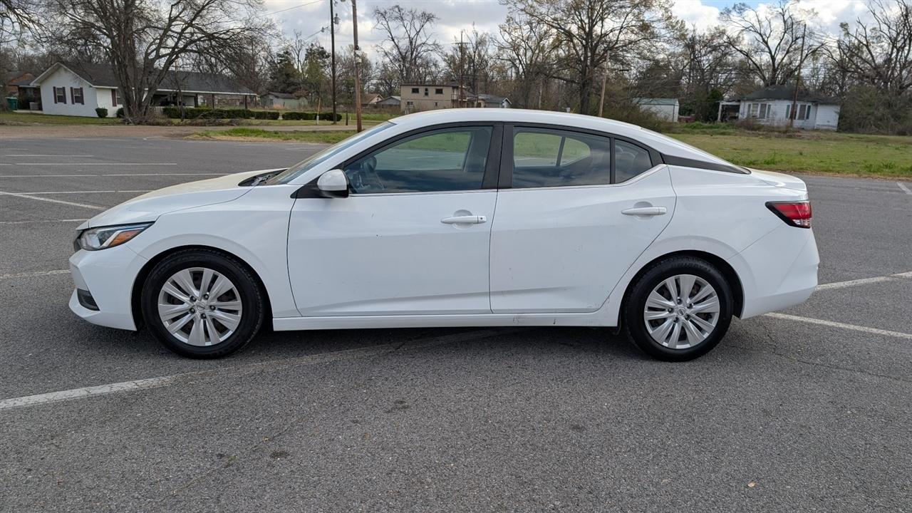 Nissan Sentra S 2020