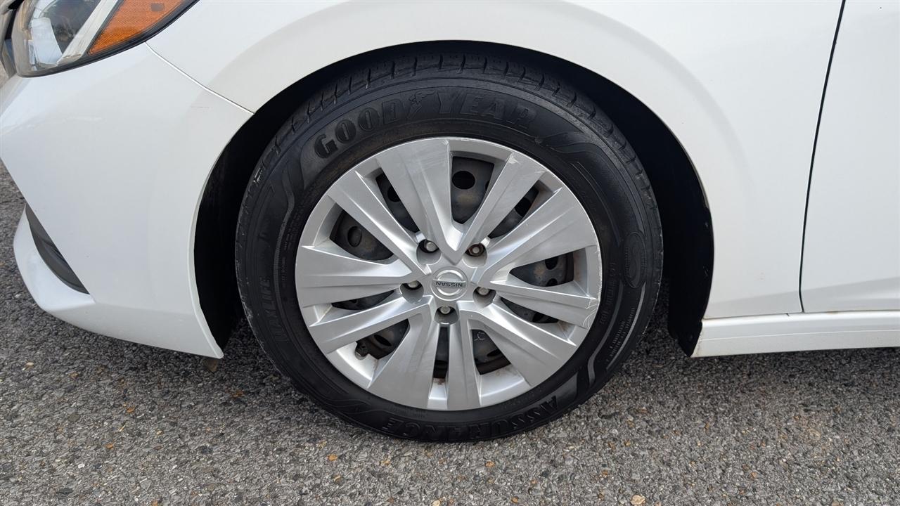 Nissan Sentra S 2020