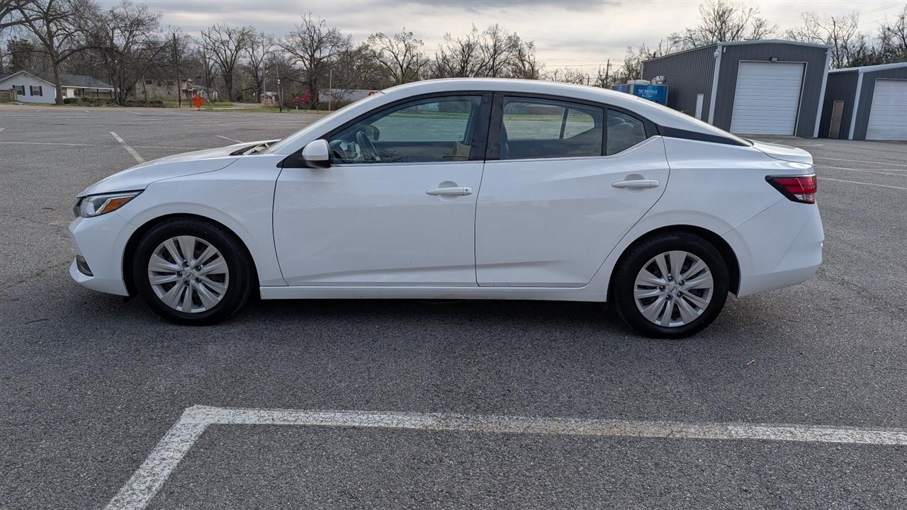 Nissan Sentra S 2020