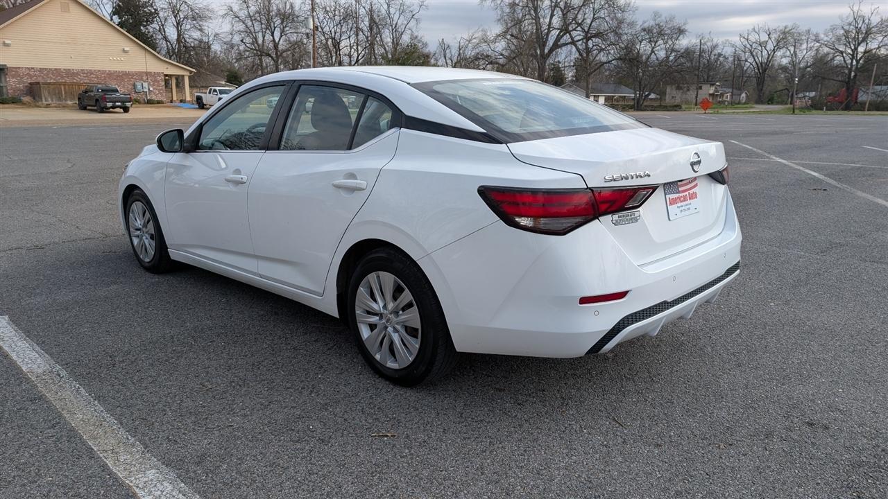 Nissan Sentra S 2020