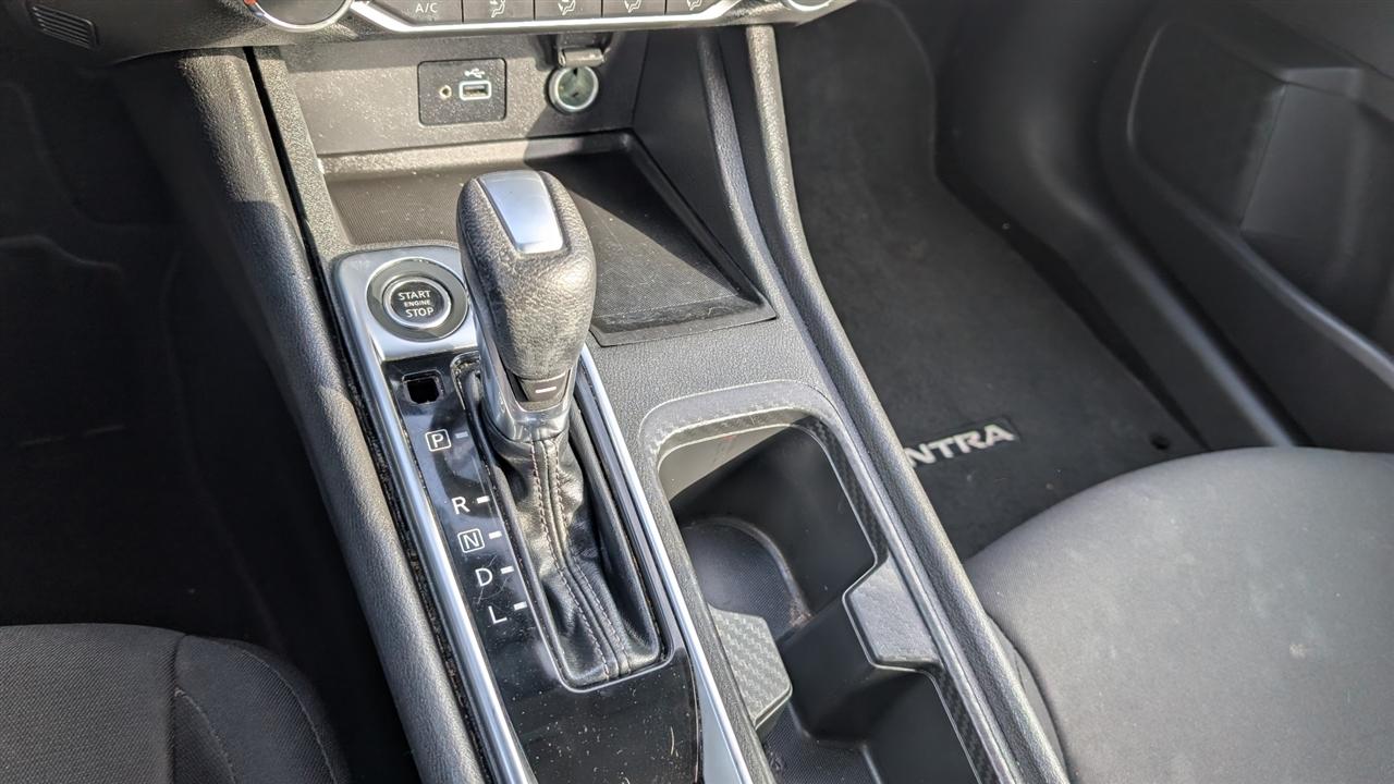 Nissan Sentra S 2020