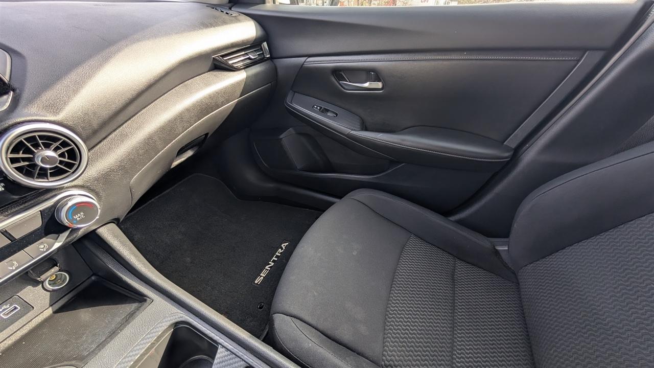 Nissan Sentra S 2020