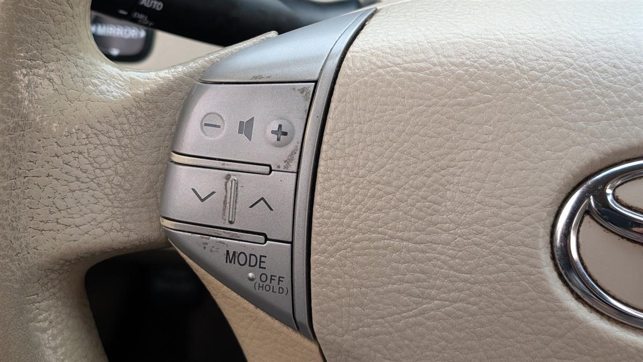 Toyota Avalon XL 2009