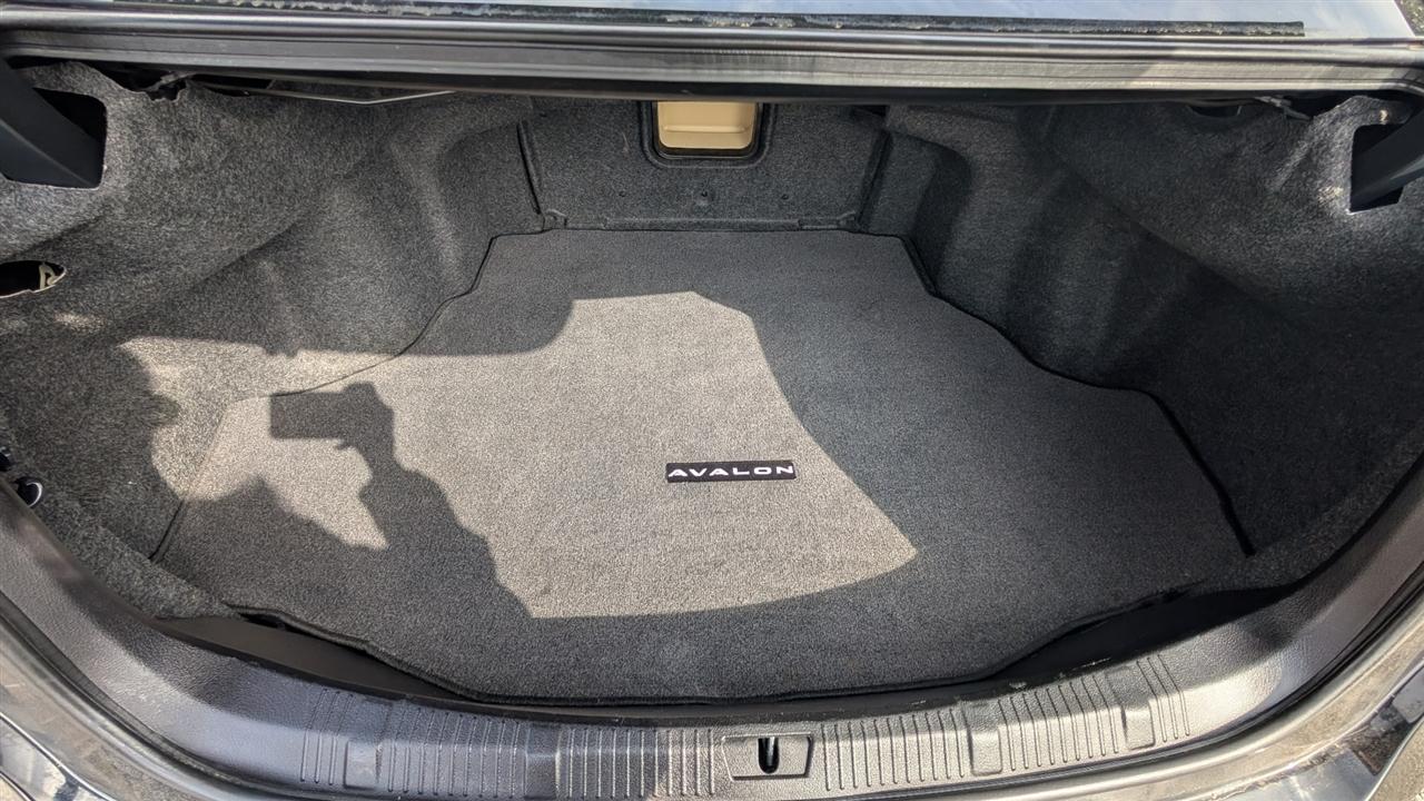 Toyota Avalon XLE 2013