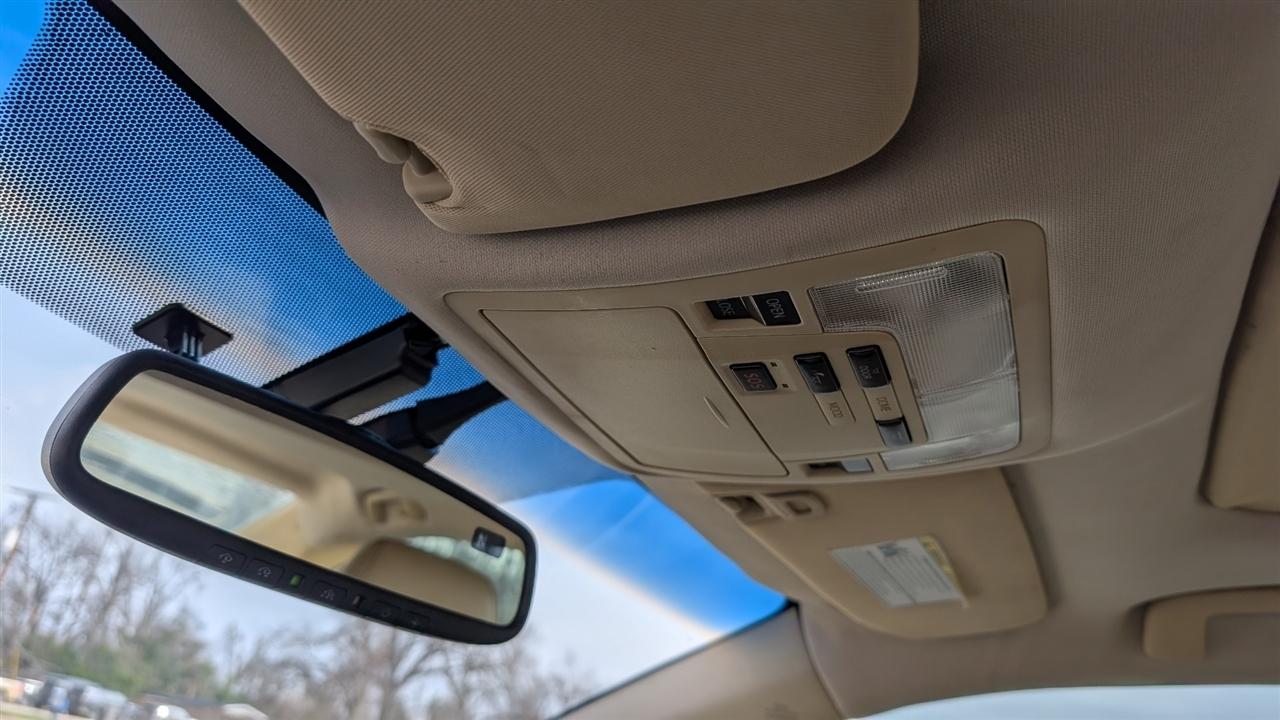 Toyota Avalon XLE 2013