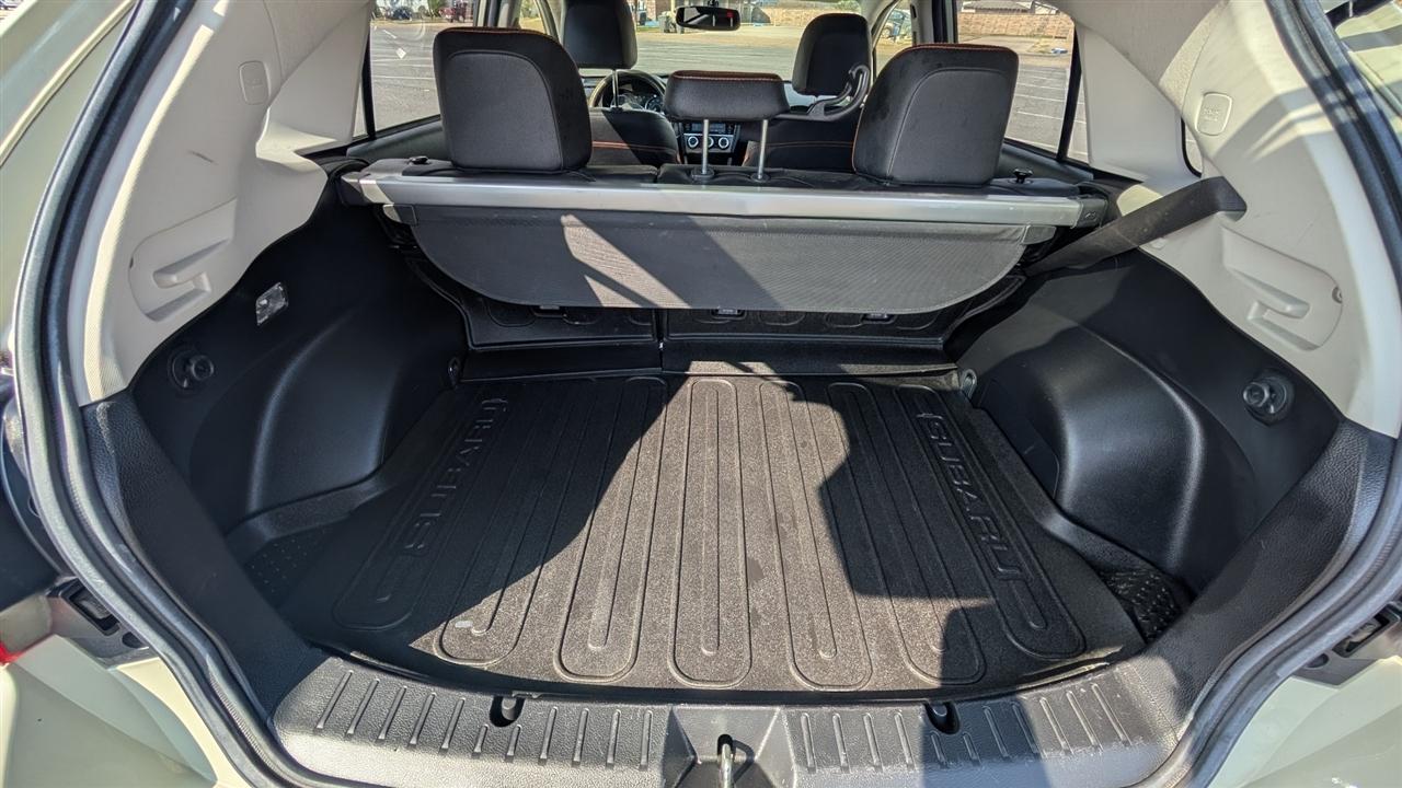 Subaru Crosstrek 2.0i Limited PZEV CVT 2016