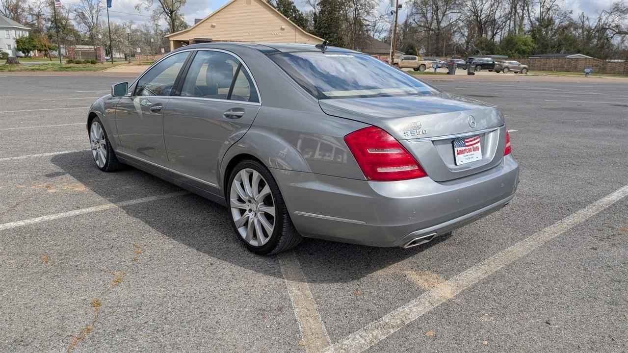 Mercedes-Benz S-Class S550 2013