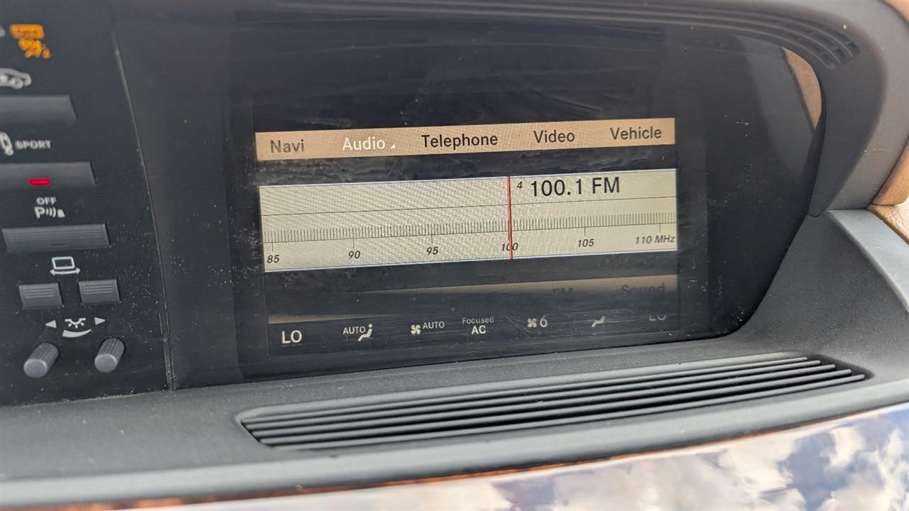 Mercedes-Benz S-Class S550 2013