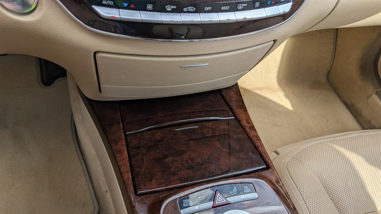 Mercedes-Benz S-Class S550 2013