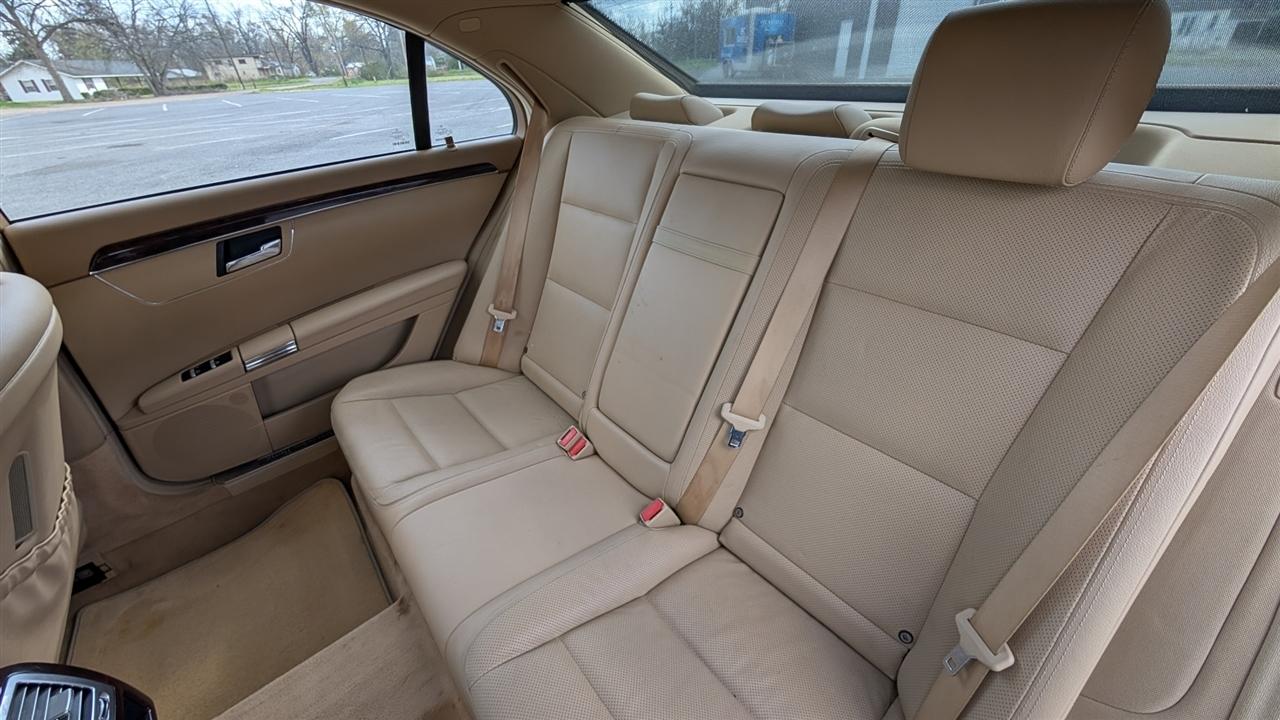 Mercedes-Benz S-Class S550 2013