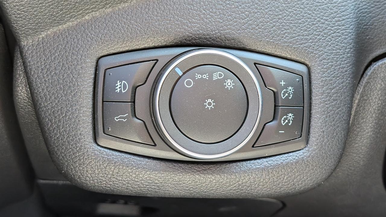 Ford Escape SE FWD 2019