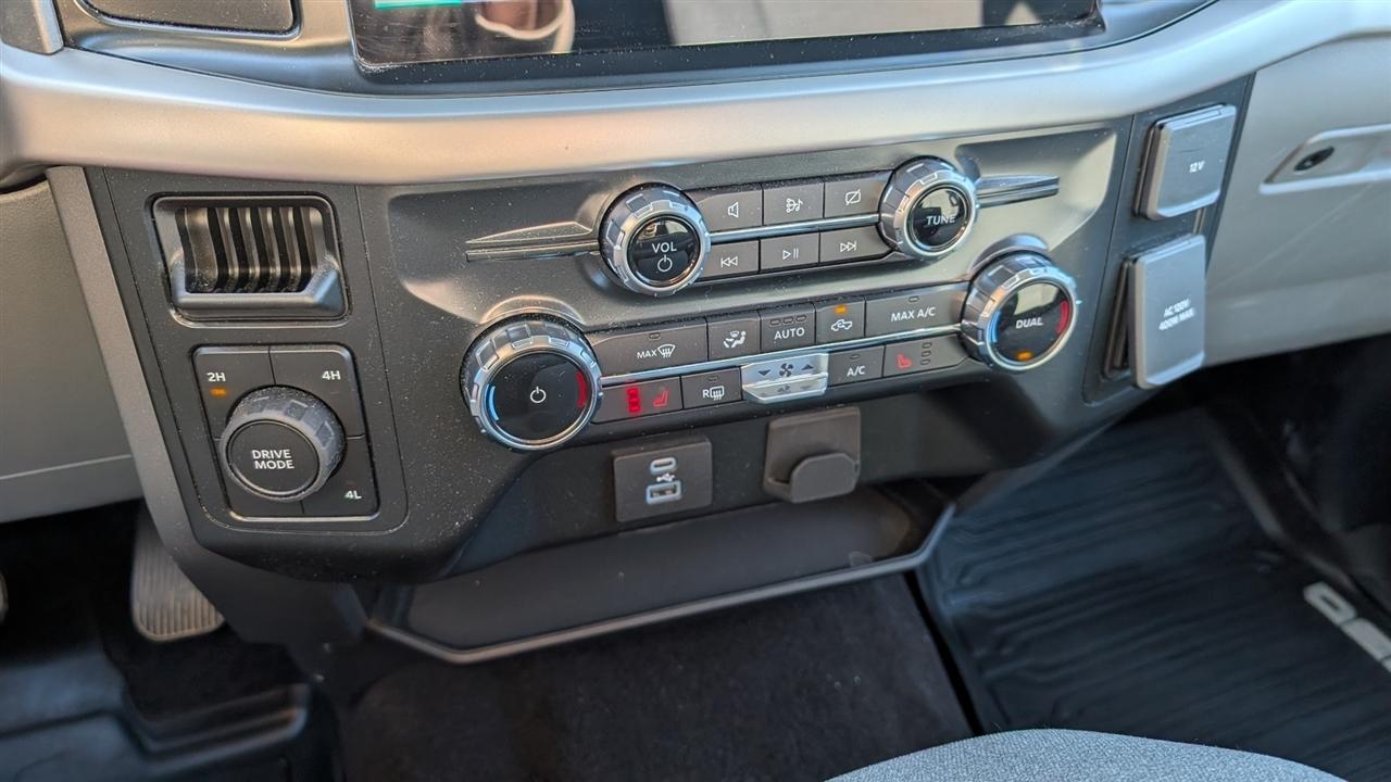 Ford F-150 XLT Long Bed 4WD 2022