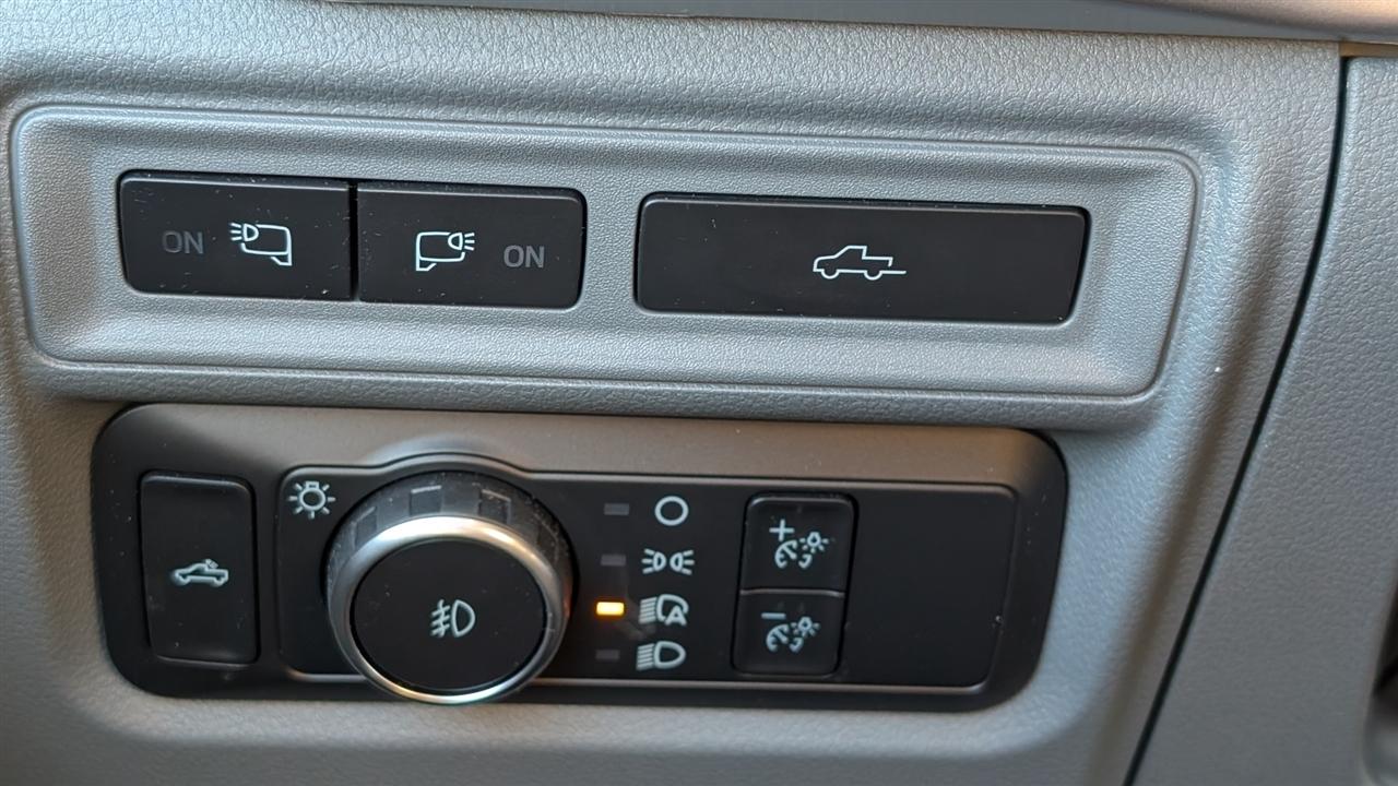 Ford F-150 XLT Long Bed 4WD 2022