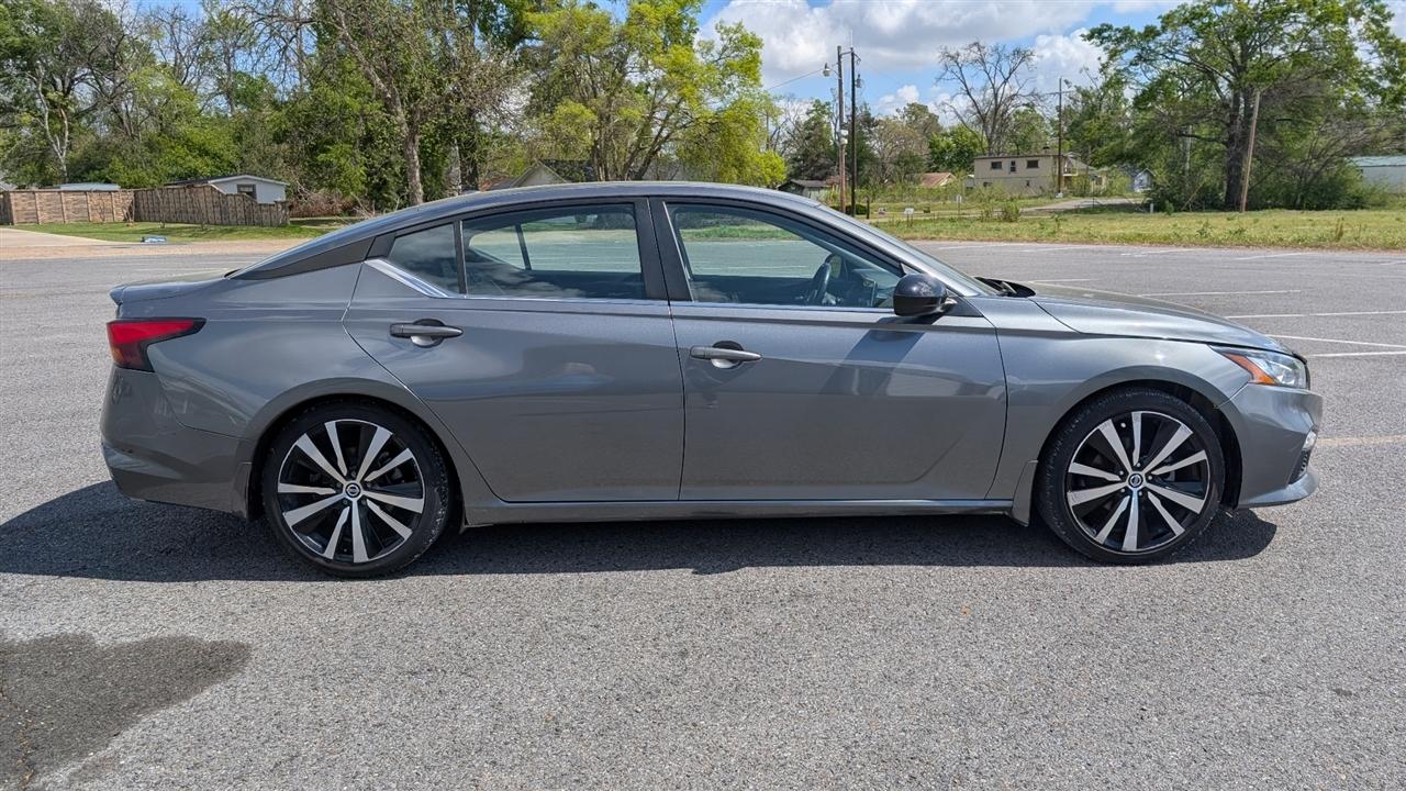 Nissan Altima 2.5 SR 2022