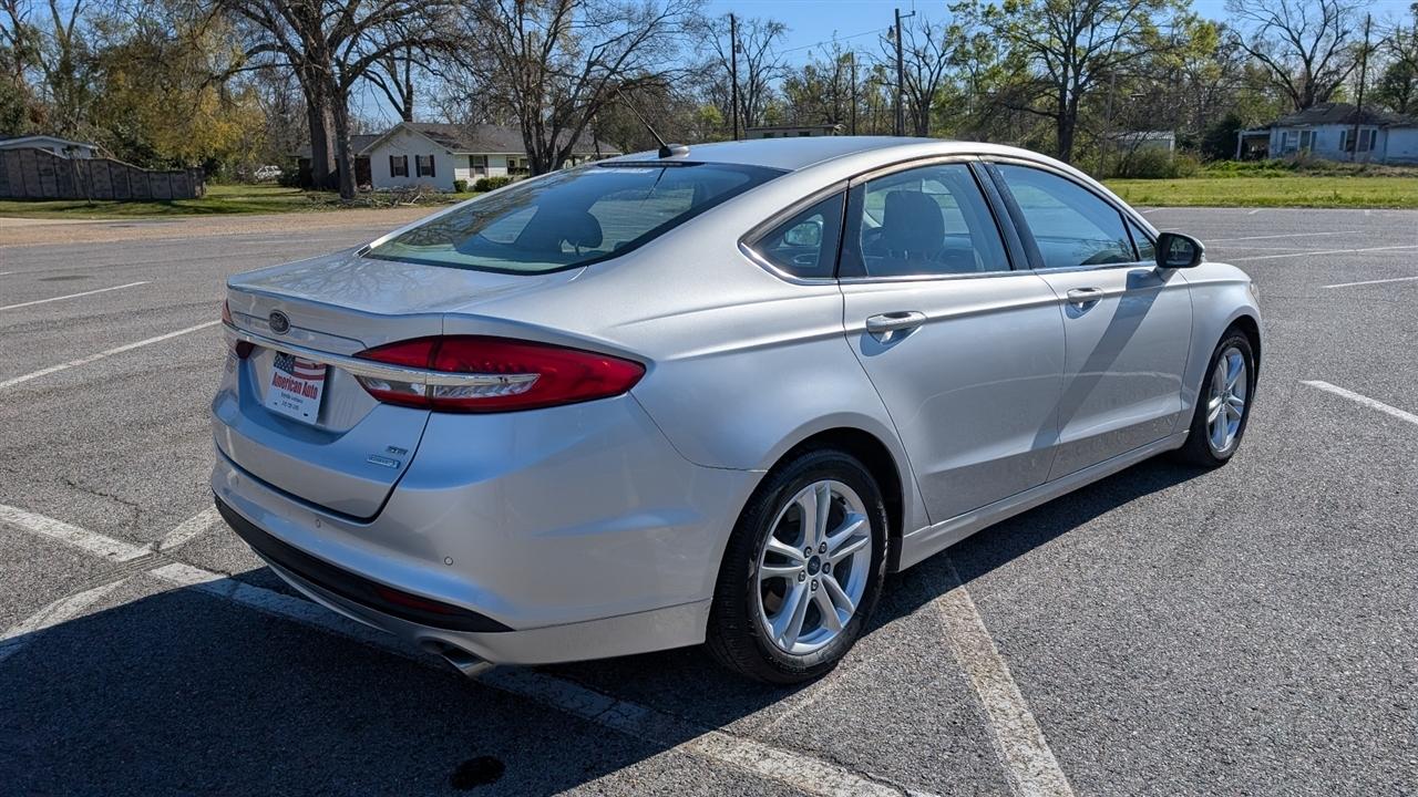 Ford Fusion SE 2018