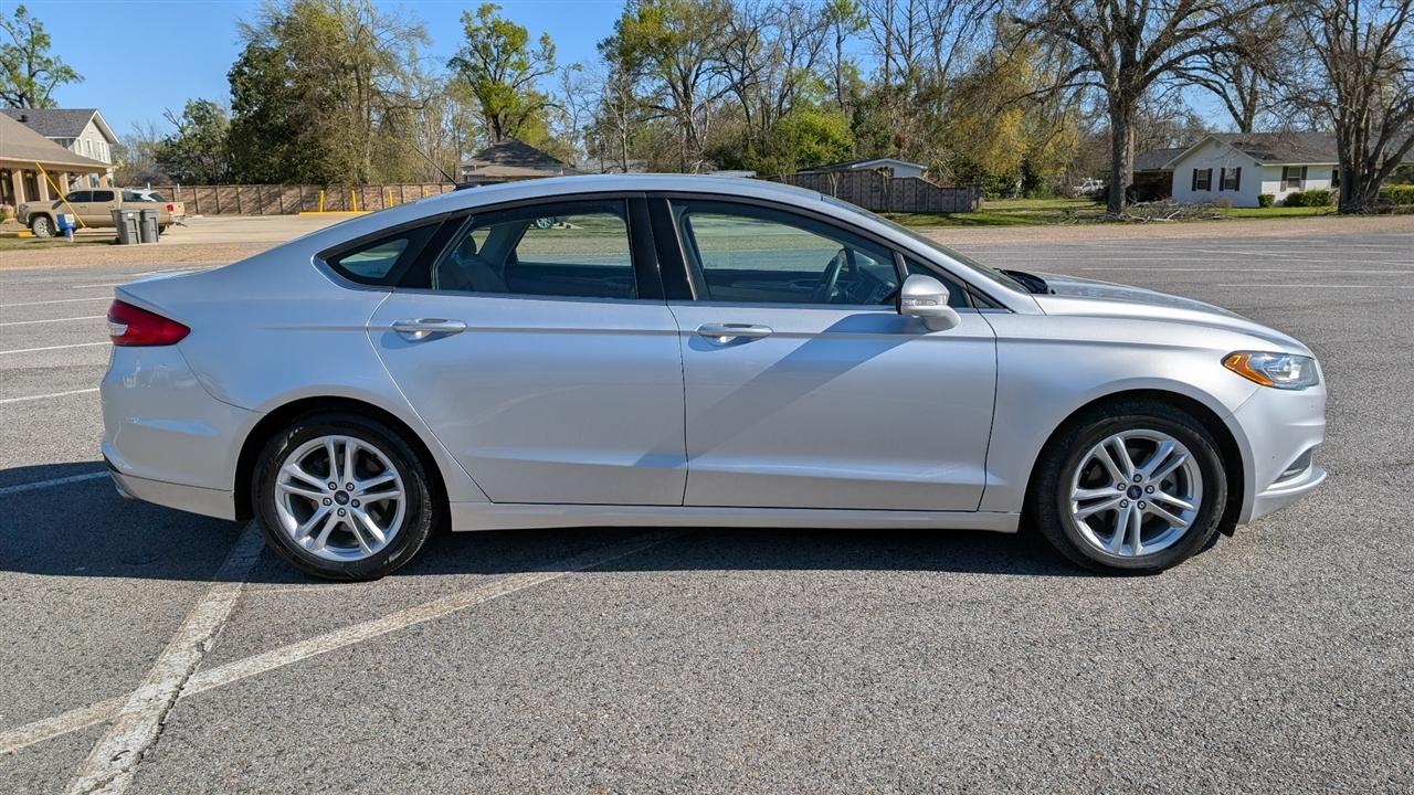 Ford Fusion SE 2018