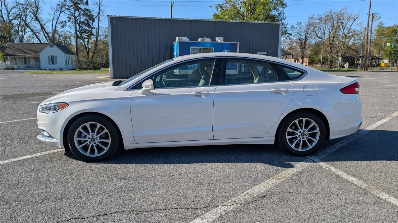 Ford Fusion SE 2017