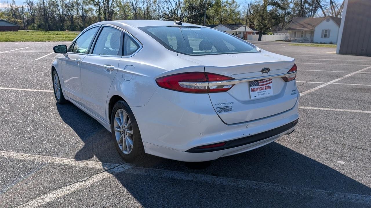 Ford Fusion SE 2017
