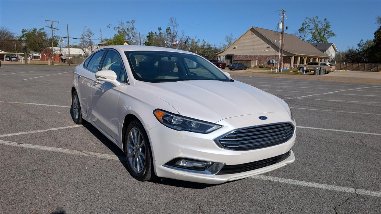 Ford Fusion SE 2017