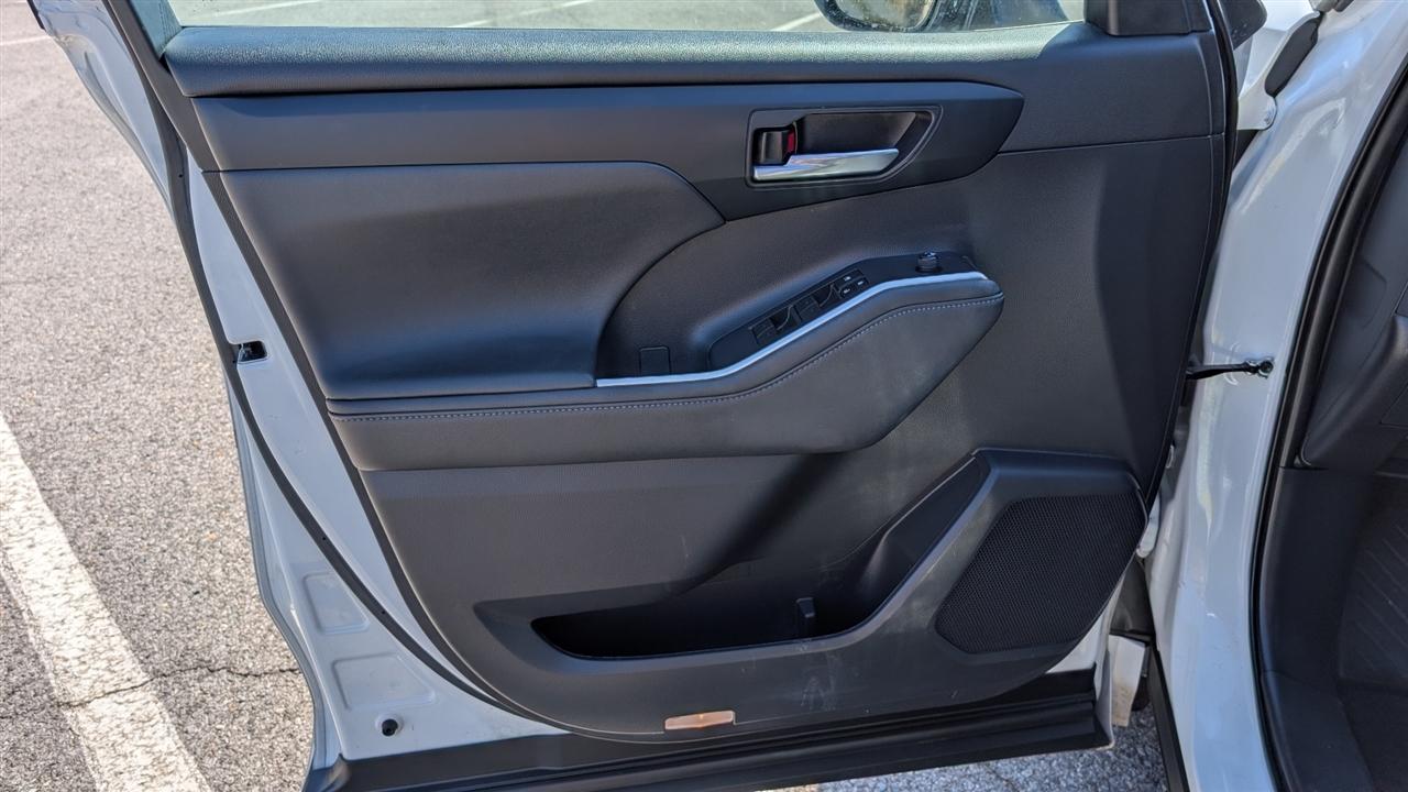 Toyota Highlander Hybrid Others 2023