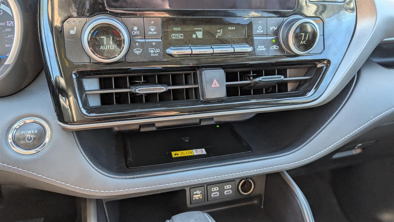 Toyota Highlander Hybrid Others 2023