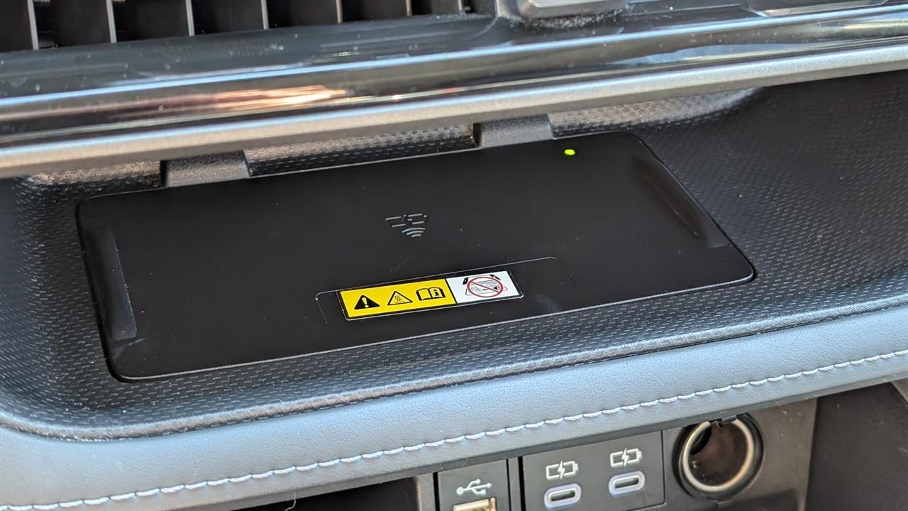 Toyota Highlander Hybrid Others 2023