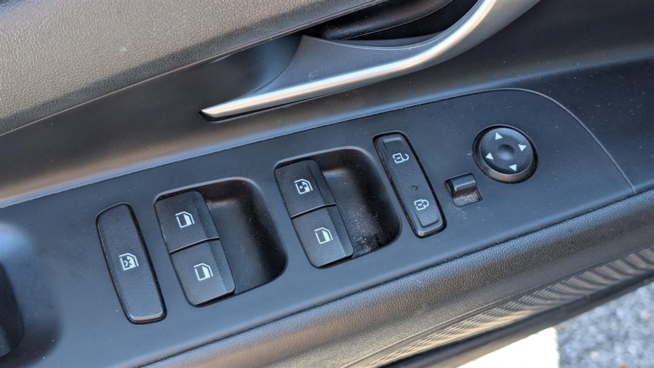 Hyundai Elantra SEL 2023