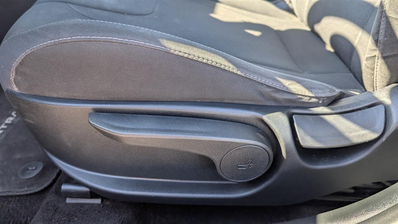 Hyundai Elantra SEL 2023