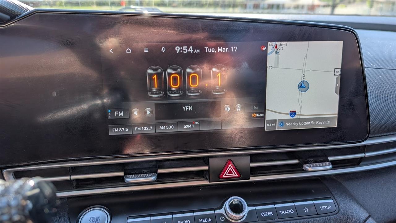 Hyundai Elantra SEL 2023