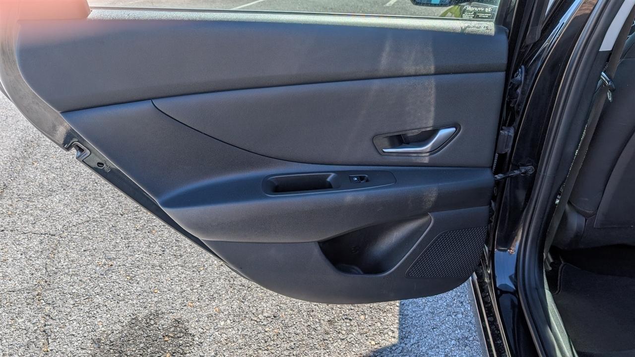 Hyundai Elantra SEL 2023