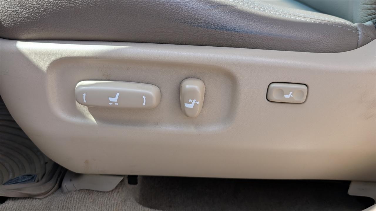 Toyota Highlander 2WD 2006