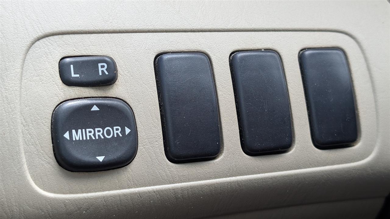 Toyota Highlander 2WD 2006