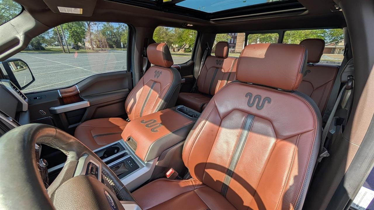 Ford F-150 SuperCrew 150" King Ranch 4WD 2018