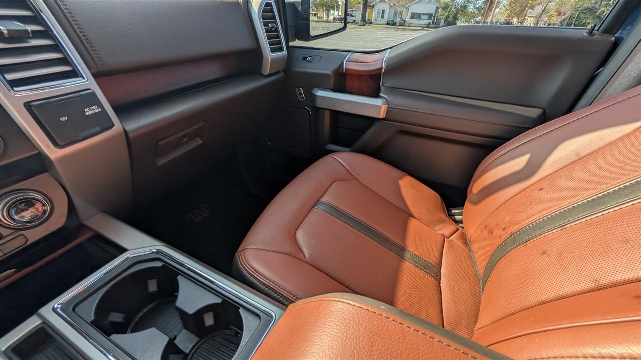 Ford F-150 SuperCrew 150" King Ranch 4WD 2018