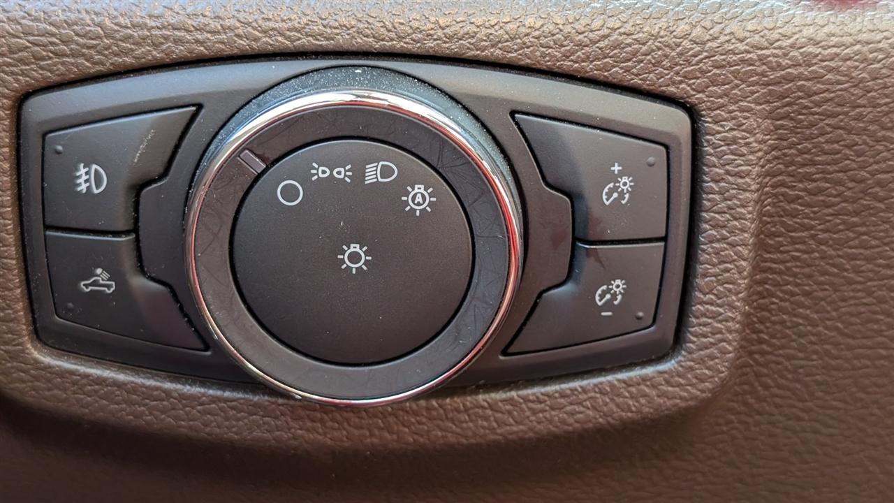 Ford F-150 SuperCrew 150" King Ranch 4WD 2018