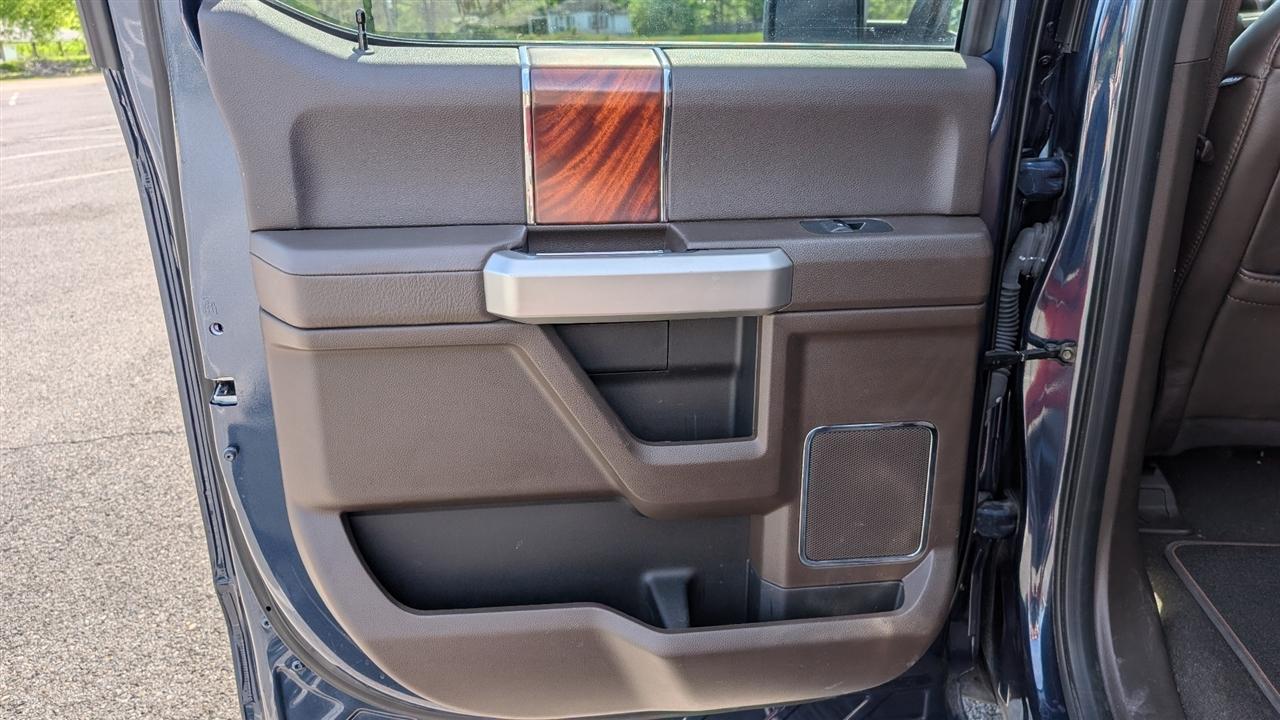 Ford F-150 SuperCrew 150" King Ranch 4WD 2018