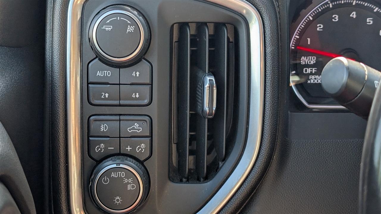 Chevrolet Silverado 1500 RST Crew Cab 4WD 2019