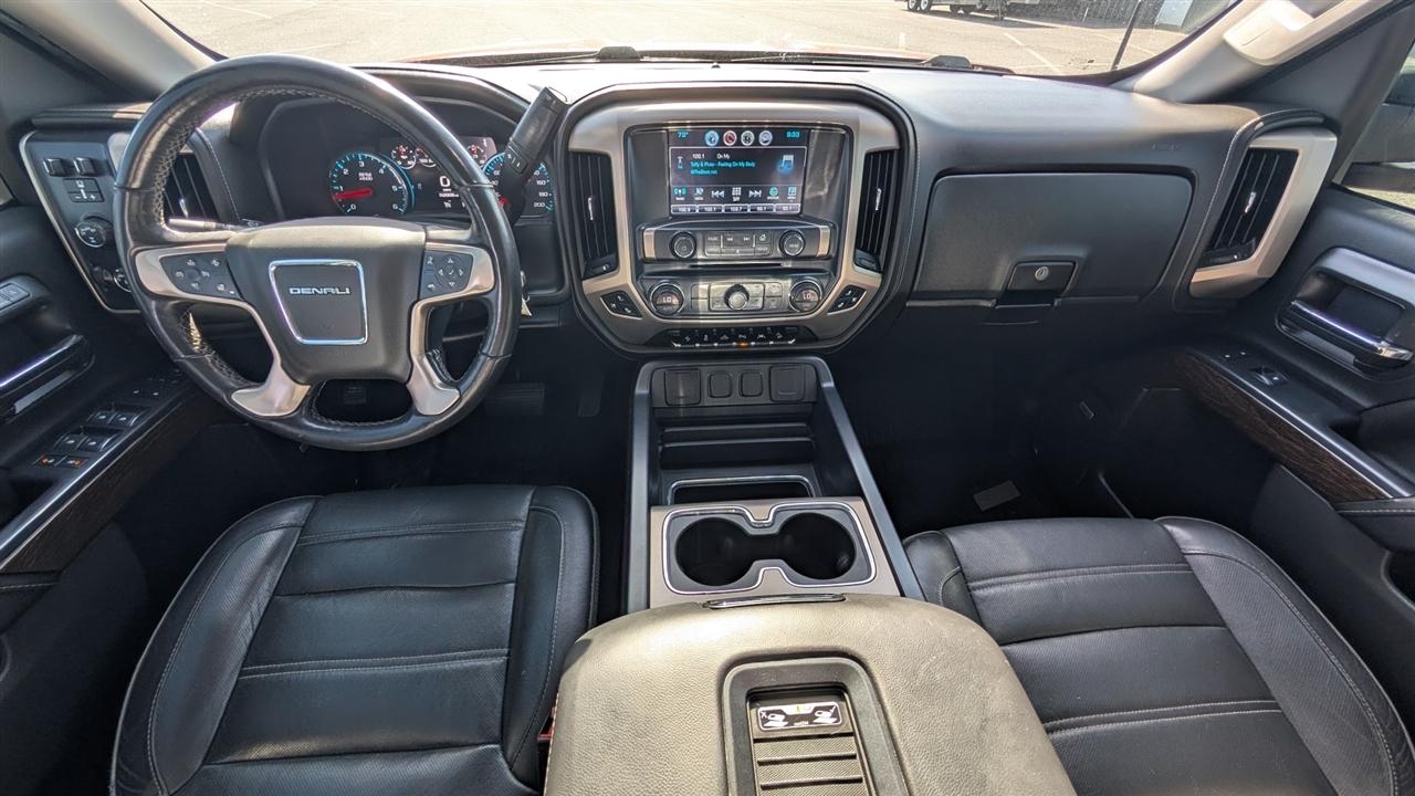 GMC Sierra 1500 Denali Crew Cab Long Box 4WD 2018