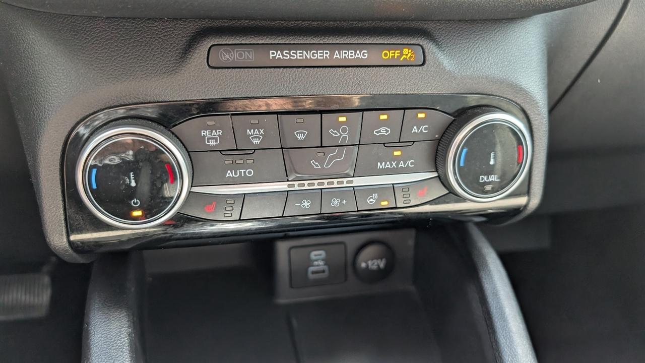 Ford Escape  2022