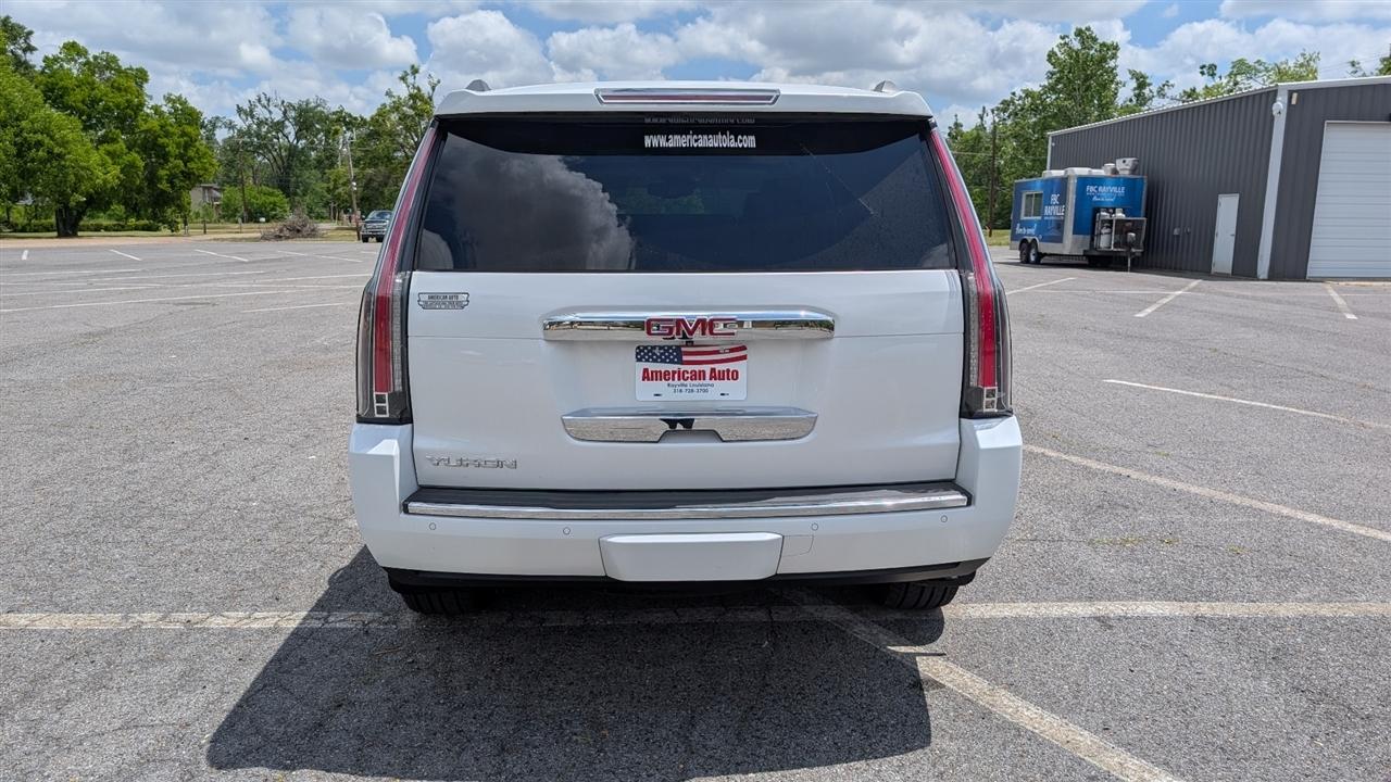 GMC Yukon  2016