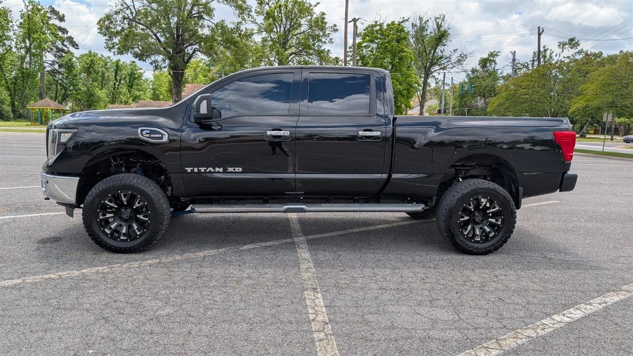 Nissan Titan XD  2017