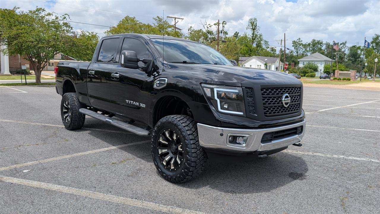 Nissan Titan XD  2017