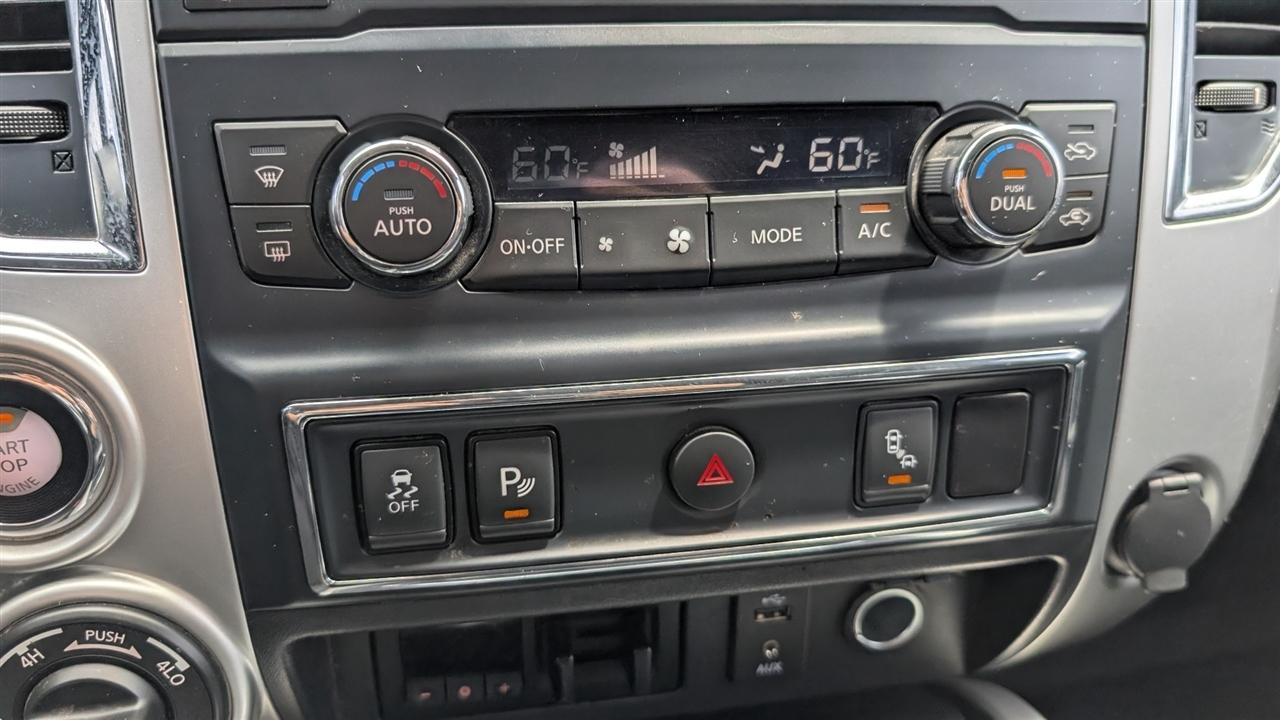 Nissan Titan XD  2017