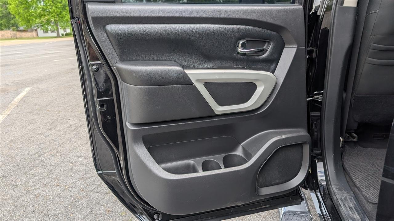 Nissan Titan XD  2017