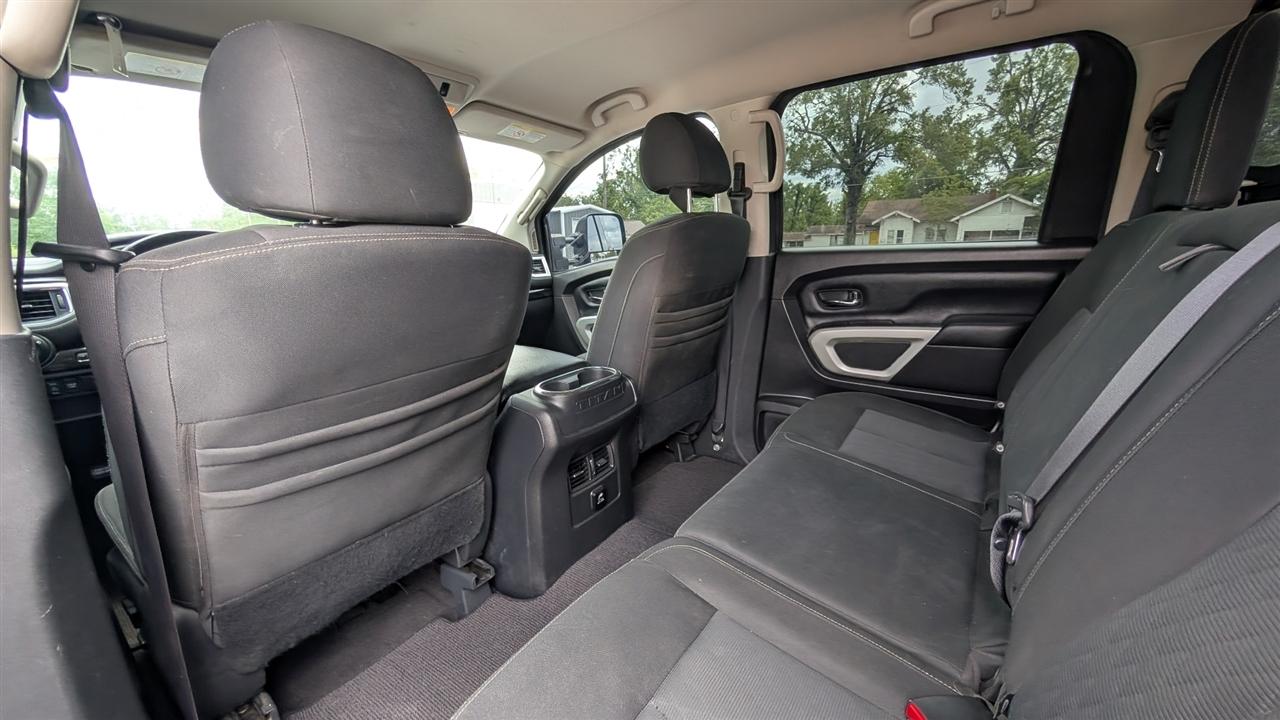 Nissan Titan XD  2017