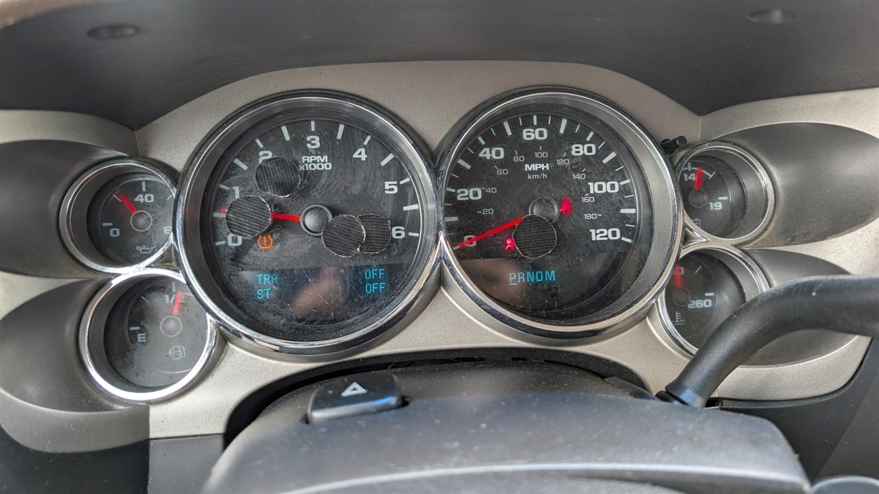 Chevrolet Silverado 1500 LT Crew Cab 4WD 2013