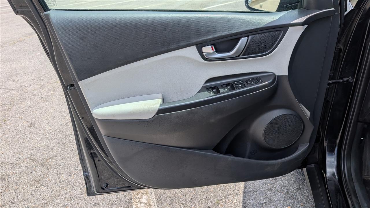 Hyundai Kona SEL 2023