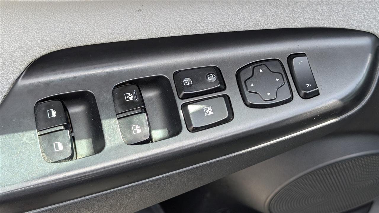 Hyundai Kona SEL 2023