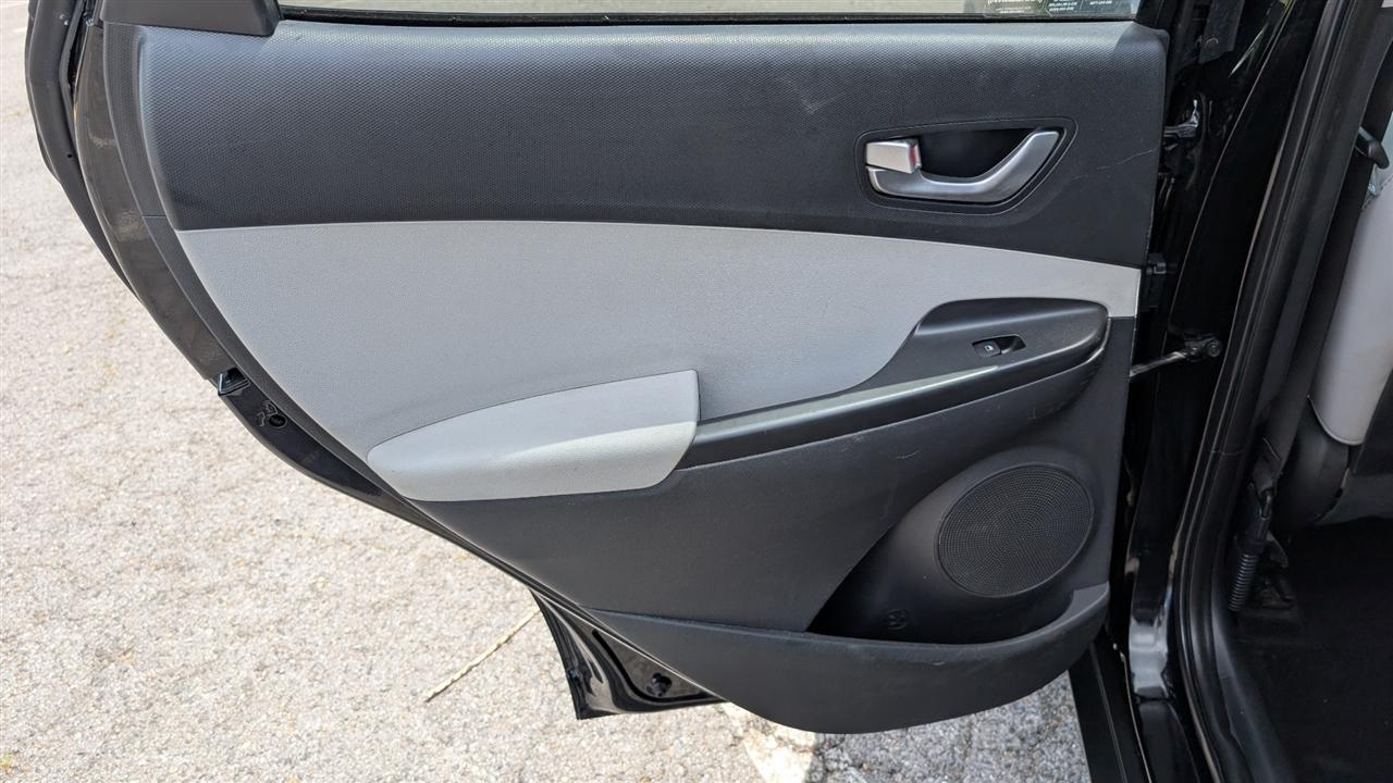 Hyundai Kona SEL 2023