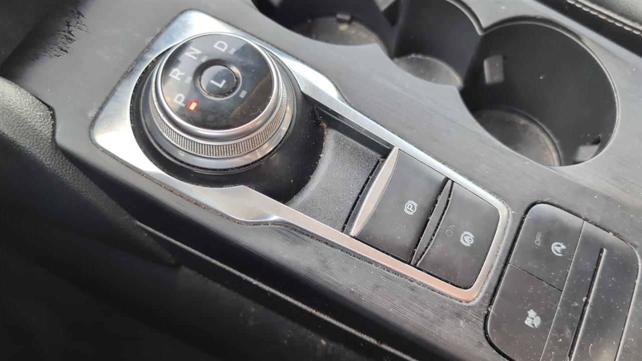 Ford Escape SEL 2020